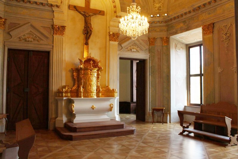 Pápa és az Esterházy család img 3186 e1713351517671